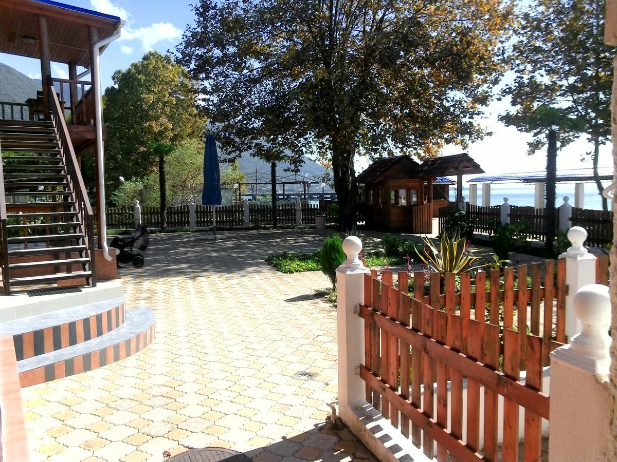 Старые Гагры Gagra Esterno foto
